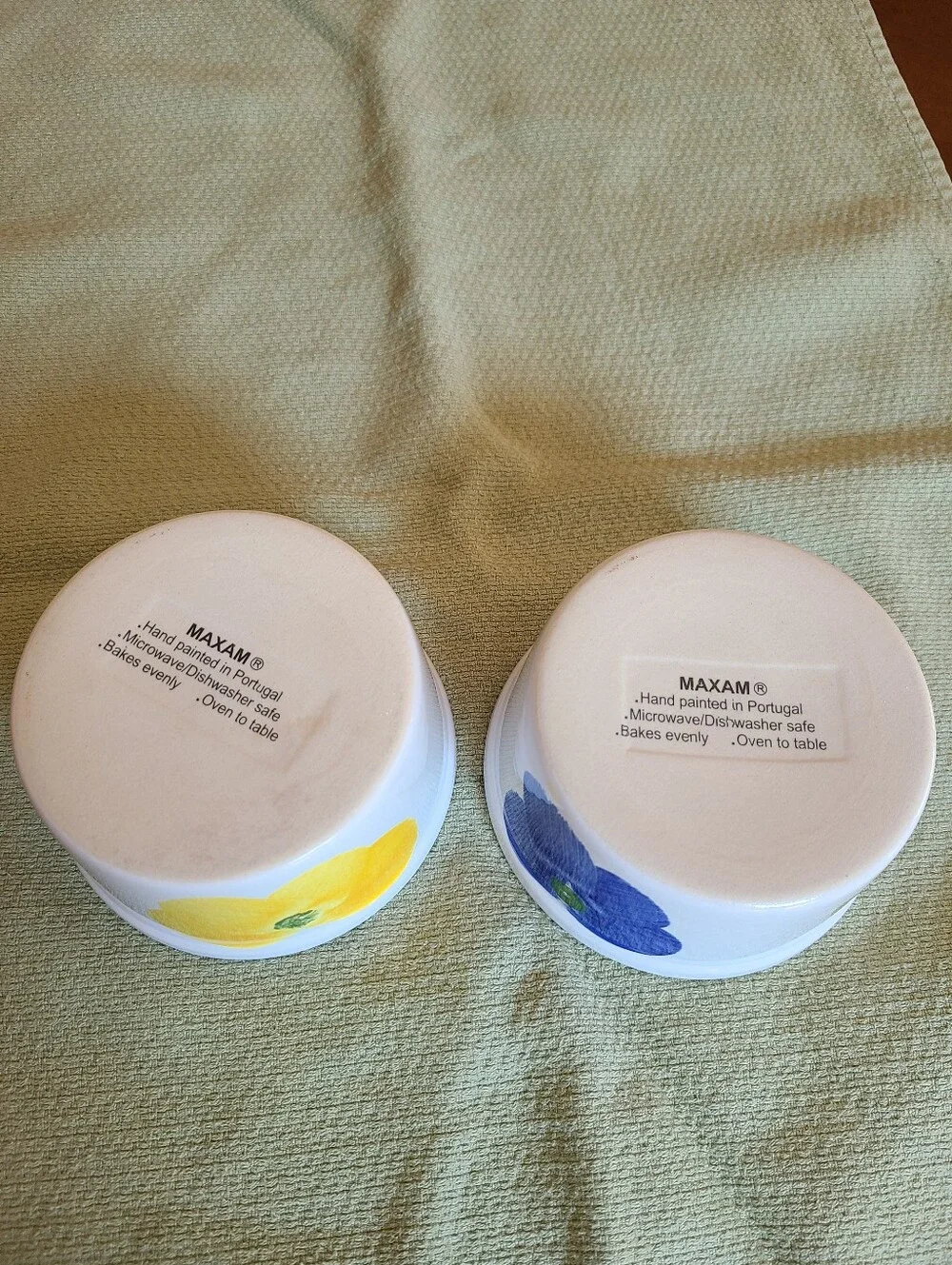 Vintage Maxam Italian Daisy Ramekins Portugal - Blue & Yellow - Set of 2